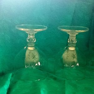 2 lovely 16 ounces wine or brandy or even for a parfait.